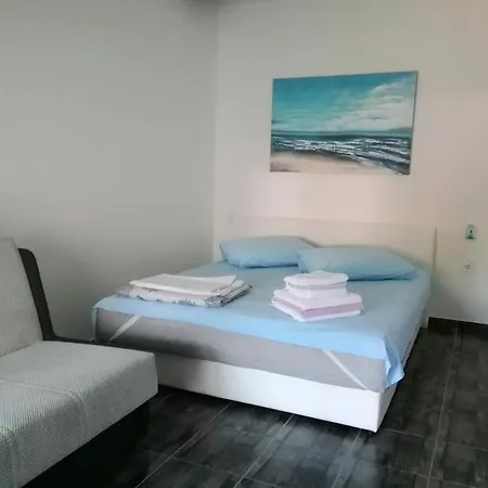 In With Sea View, Terrace, Air Conditioning, Wifi